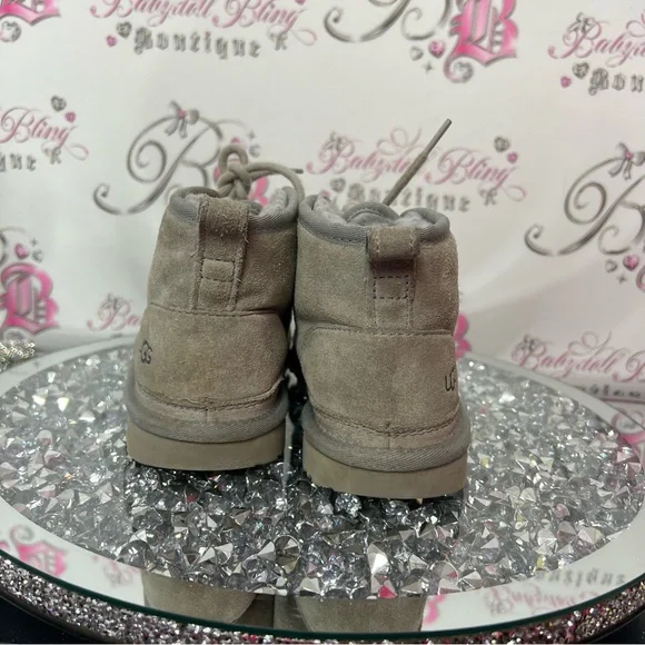 Ugg boots grey mini booties short style lace up laces ribbon 🎀 size 3 EUC gray - Picture 4 of 11